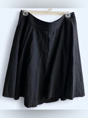 Semantiks Black Pleated Skirt - Petite Size 8P